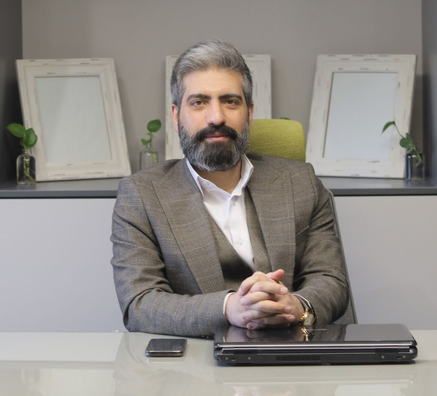 دکتر امیر روح اله