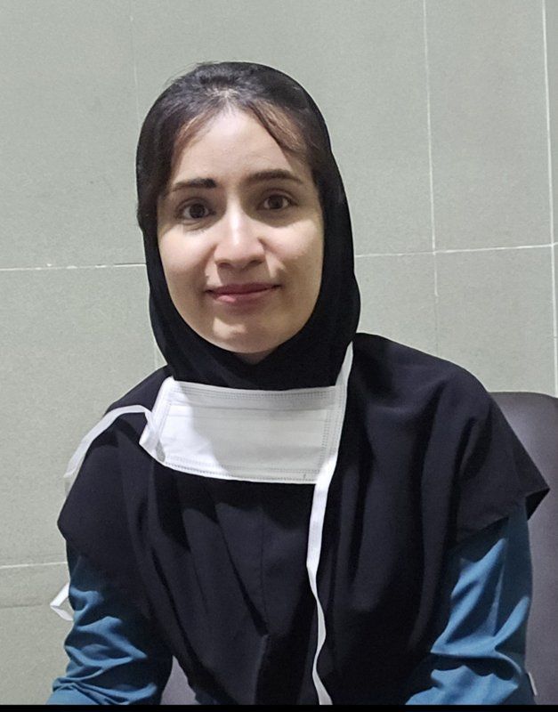 دکتر مریم حکمت