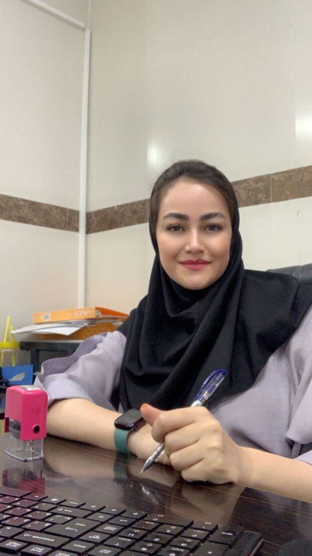 دکتر سپیده ضحاک متخصص بیماری‌های عفونی و گرمسیری