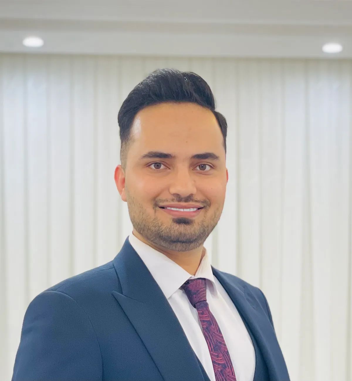 سید زاهد حسینی متخصص جراحی کلیه و مجاری ادراری تناسلی