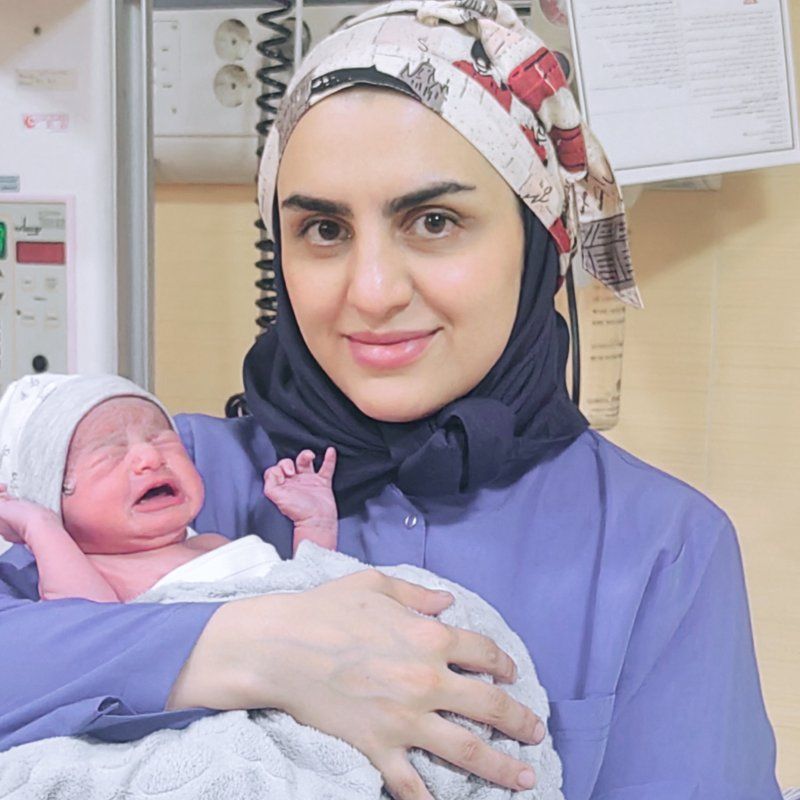 دکتر زهرا مقیمی جراح و متخصص زنان ، زایمان و نازایی و جراح زیبایی