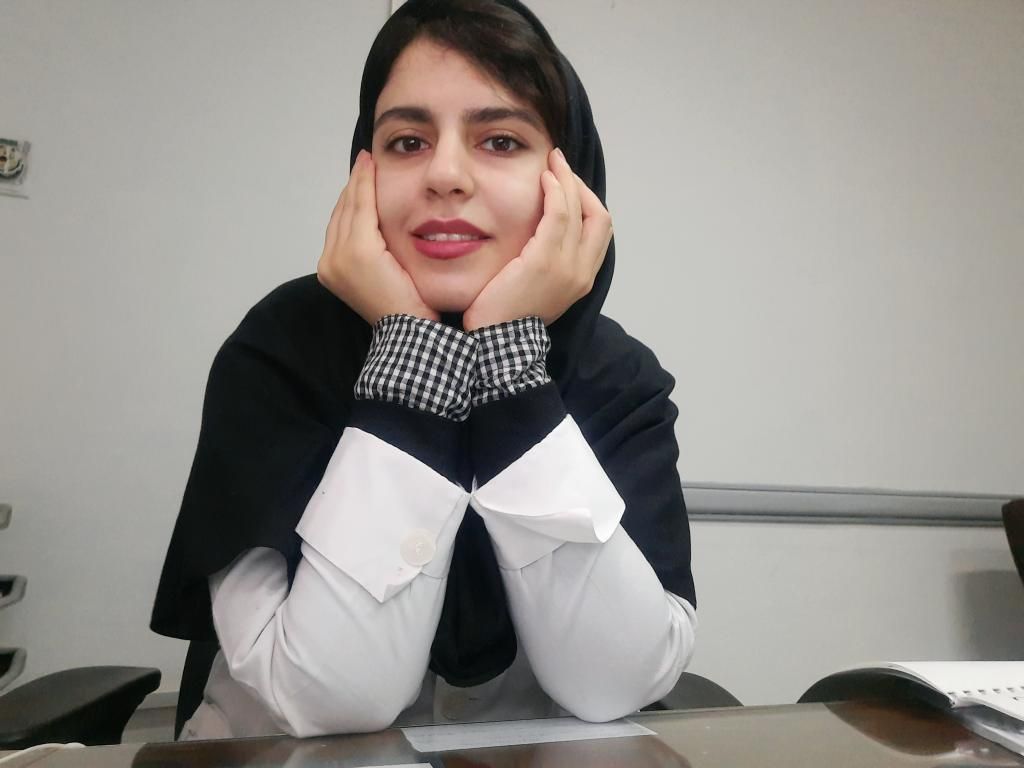 دکتر فاطمه کریمی