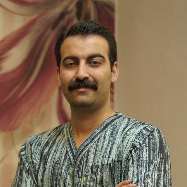 دکتر هومن ثاقبی کارشناس ارشد کاردرمانی
