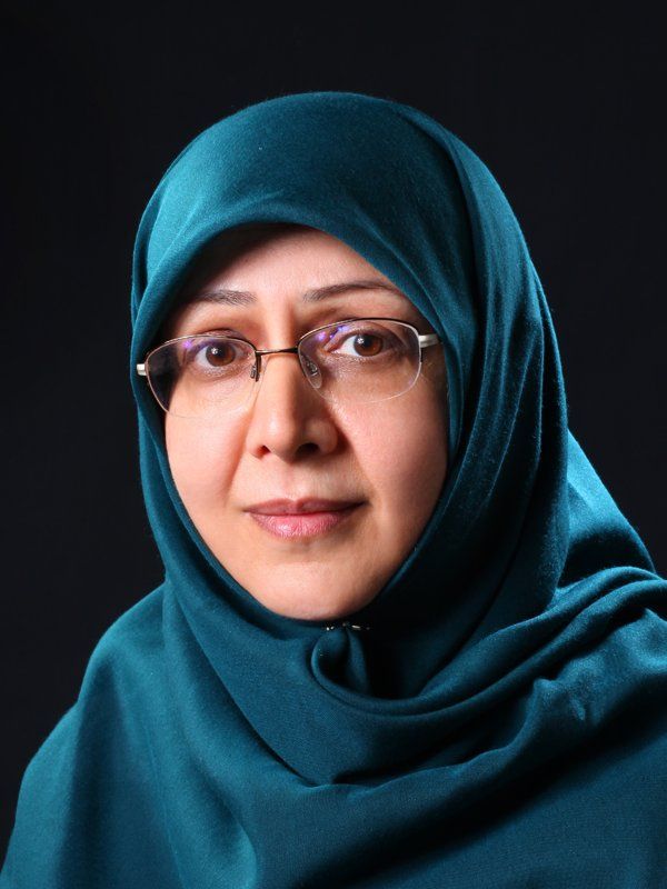 پریسا جعفری دکترای تخصصی (Ph.D) طب سنتی ایرانی