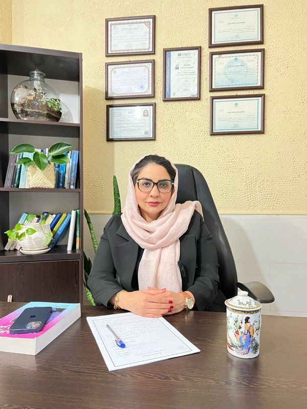 دکتر ملیحه فیروزصمدی