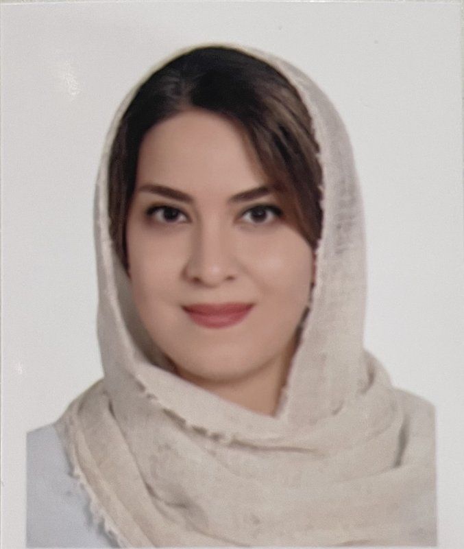 دکتر ندا شکرچی زاده اصفهانی