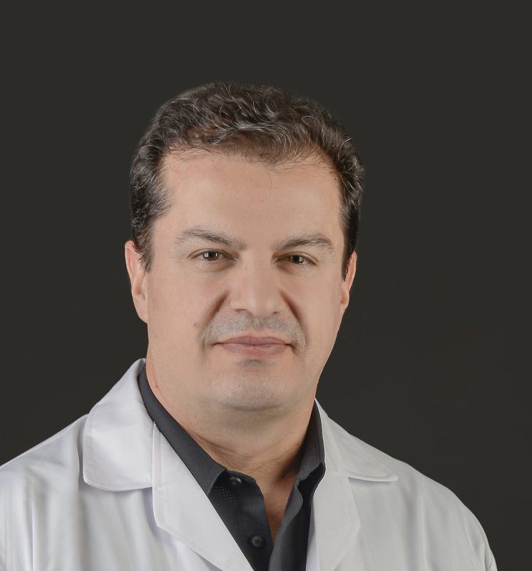 دکتر فرید نقشبندی جراح فوق تخصصی لگن, متخصص جراحی استخوان و مفاصل (ارتوپدی)