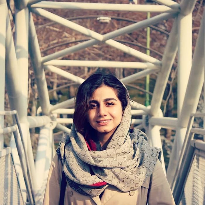 دکتر محدثه بیکی کارشناس شنوایی‌شناسی (ادیولوژی)/مشاوره مشکلات شنوایی، تجویز سمعک، وزوز گوش، کاهش شنوایی