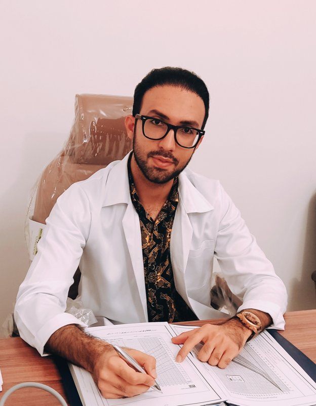 دکتر حسین سلیمانی نیا