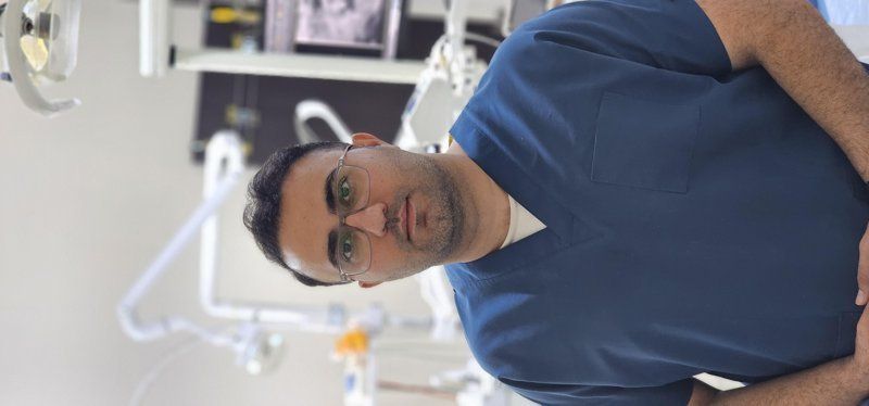 دکتر پویا طاهری دکترای دندانپزشکی