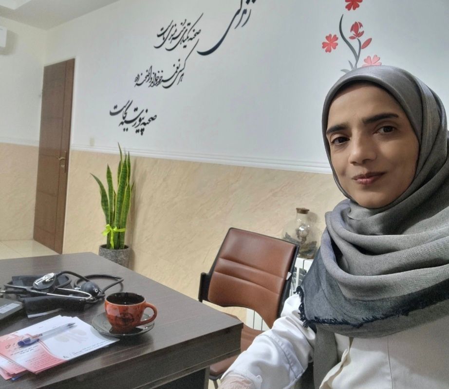 دکتر مریم فلاح