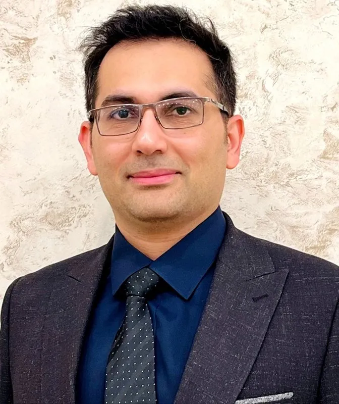 آرمان سورانی یانچشمه متخصص جراحی مغز و اعصاب