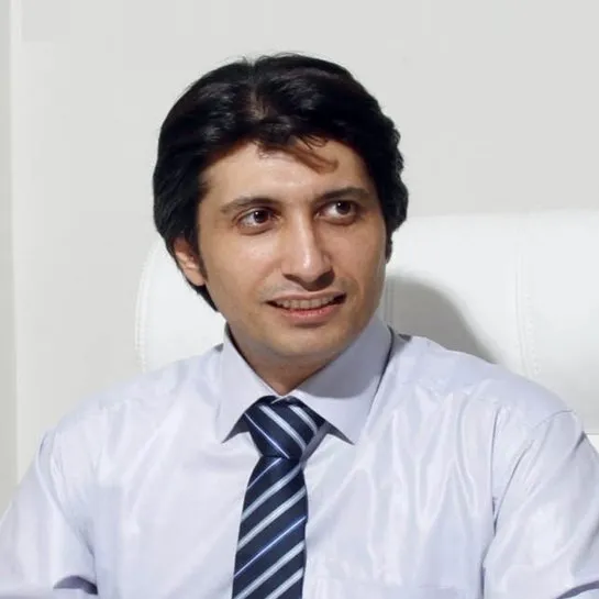 دکتر علی نقره کار