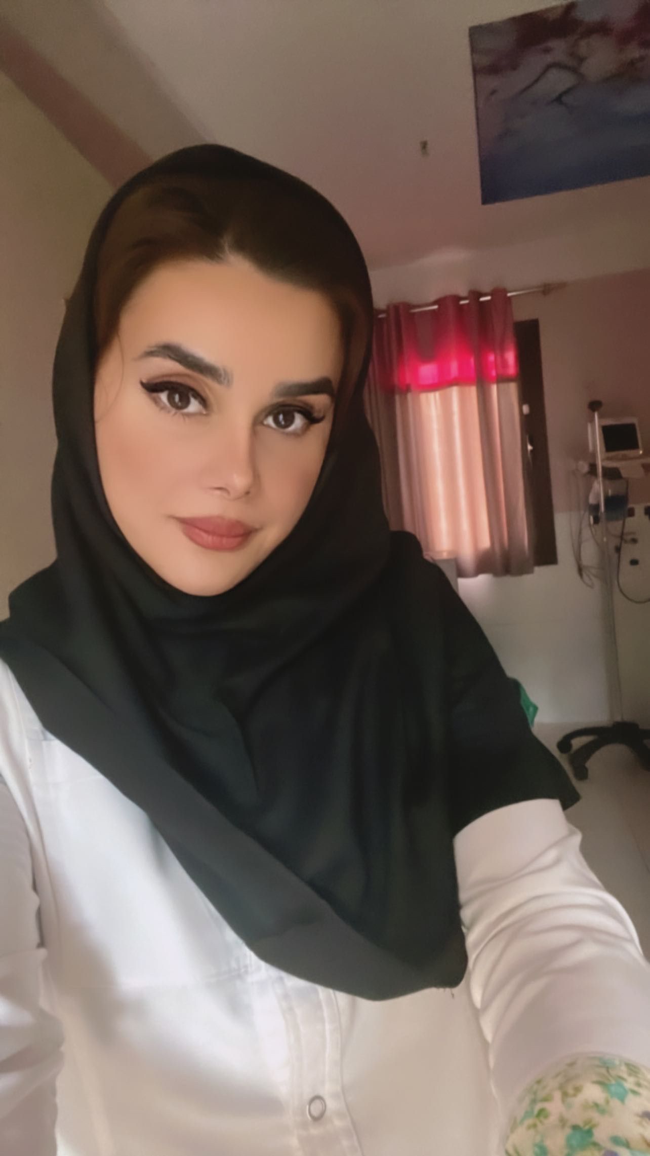 دکتر سولماز جوادی یگانه