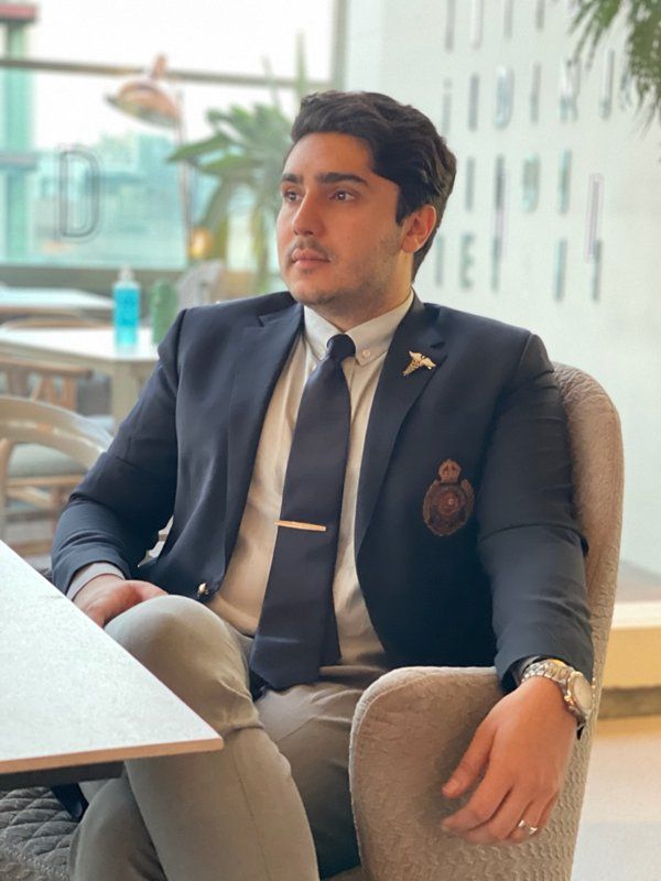 دکتر فرهنگ زبده پزشک عمومی