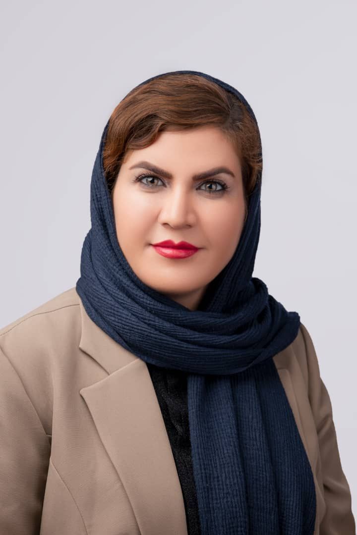 دکتر مریم علیزاده متخصص بیماری های مغز و اعصاب و ستون فقرات (نورولوژی)  و فلوشیپ عصب و عضله