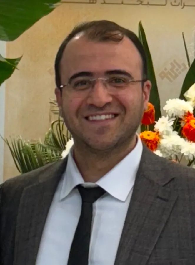 دکتر محمدمهدی قنبری دکترای دندانپزشکی