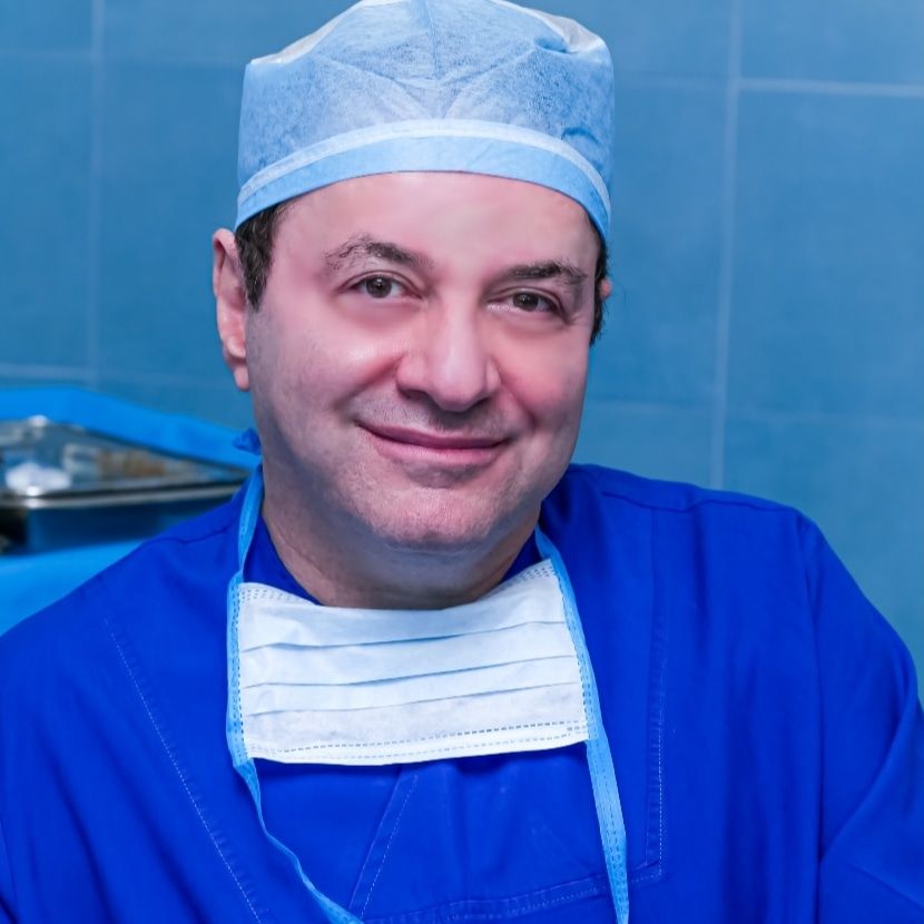 دکتر شاهرخ میلان