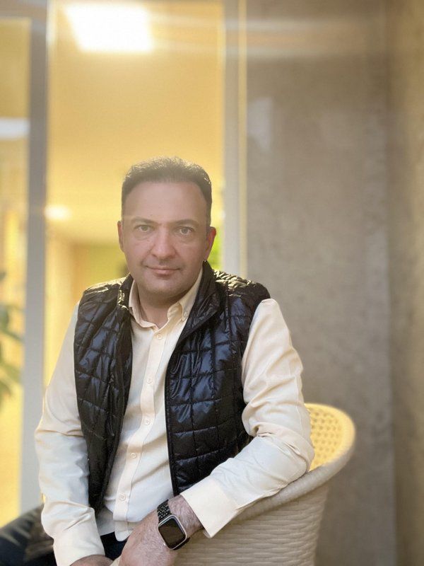 دکتر رضا اسدی