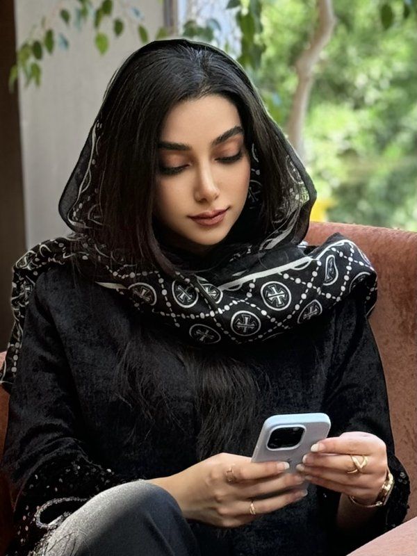 دکتر زهرا ثابت