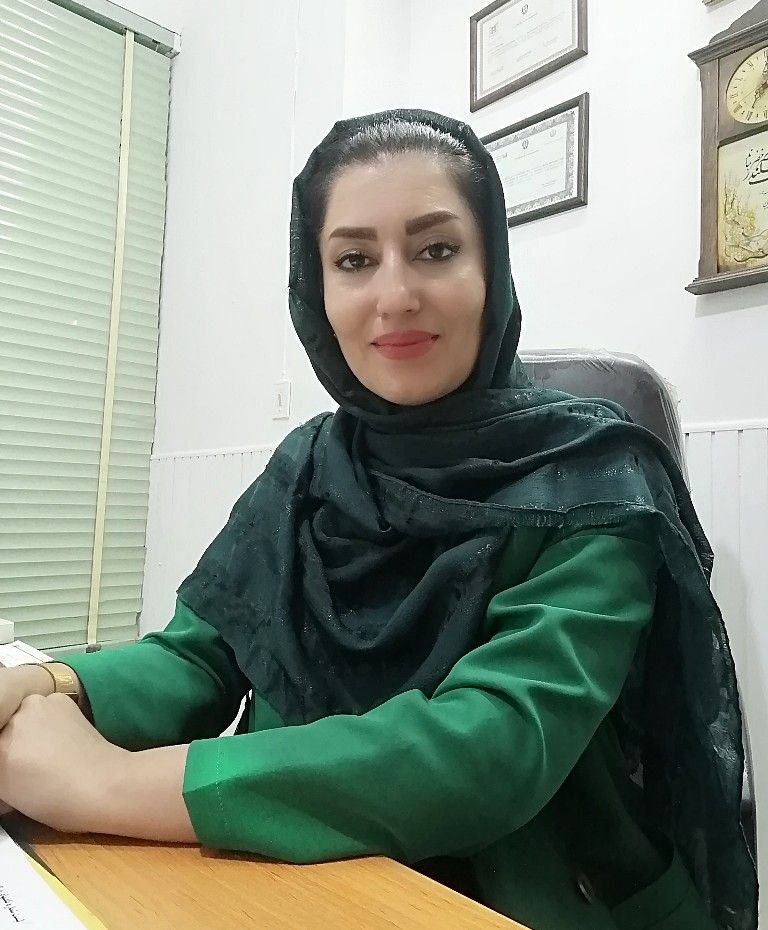 دکتر فاطمه سیاری