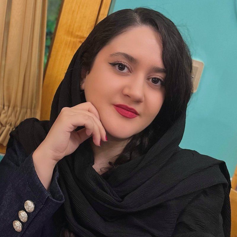 دکتر افرا گنجه