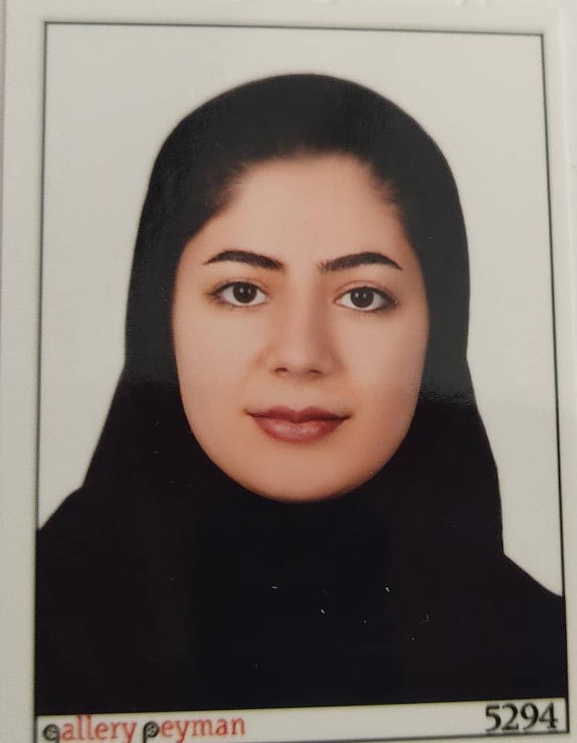 شیوا صالح دکترای پزشکی