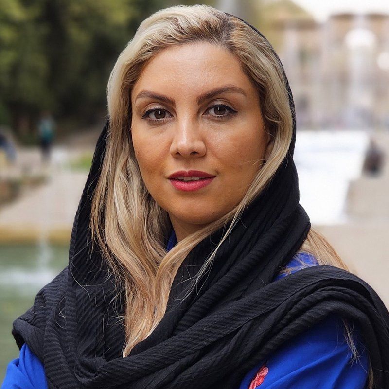 دکتر ندا ناظم اکباتانی