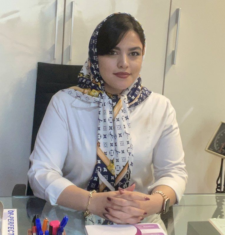 دکتر فرزانه ثریائی