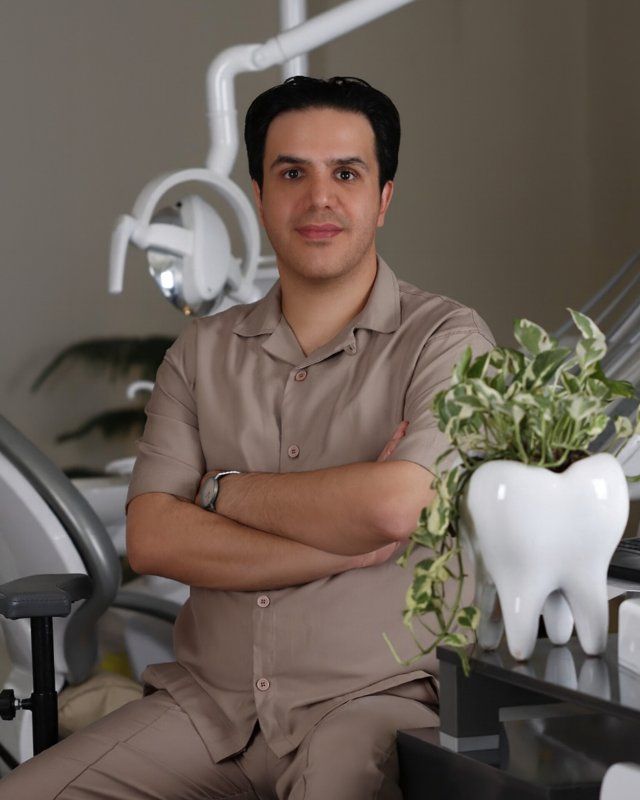 دکتر احسان آرین نژاد
