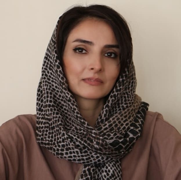 دکتر اینچه ناز اسدزاده