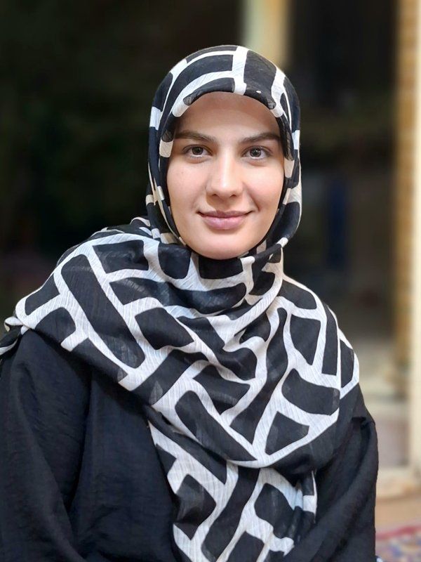 دکتر نعیمه حق شناس