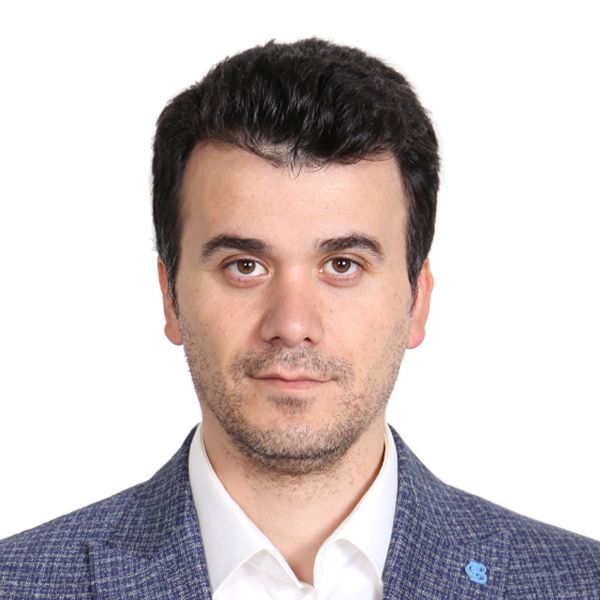 دکتر پویان پیروی