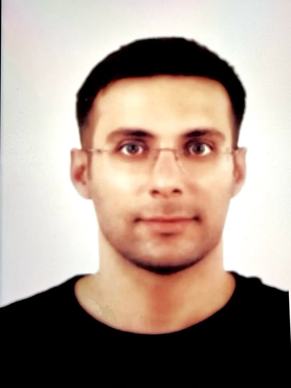 دکتر علی اسدی فر متخصص رادیولوژی