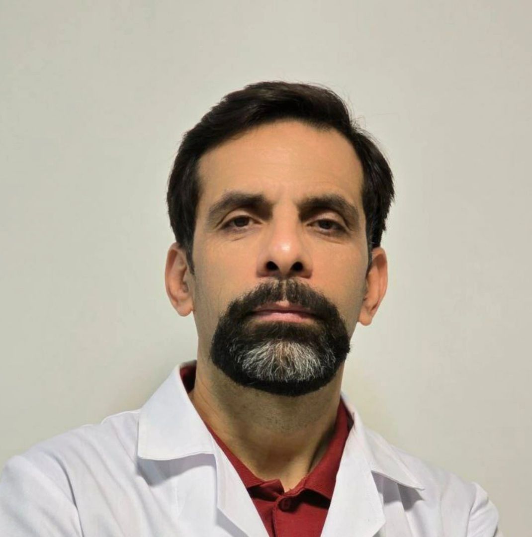 دکتر بهروز ظهوریان دکترای تخصصی بینایی _ ویژن تراپی، تجویز عینک و لنز تماسی ، درمان تخصصی تنبلی چشم ، درمان بدون جراحی انحراف چشم