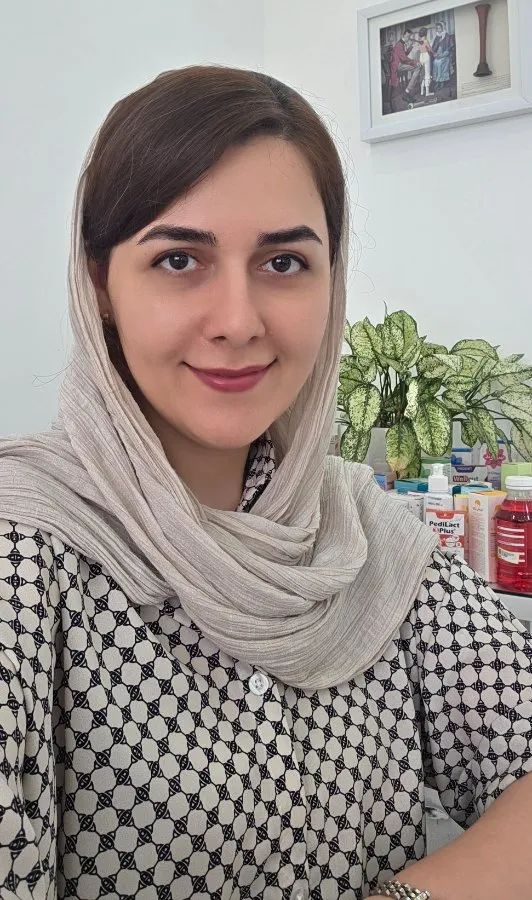 دکتر عاطفه ملائی ششکل متخصص کودکان, دکترای پزشکی