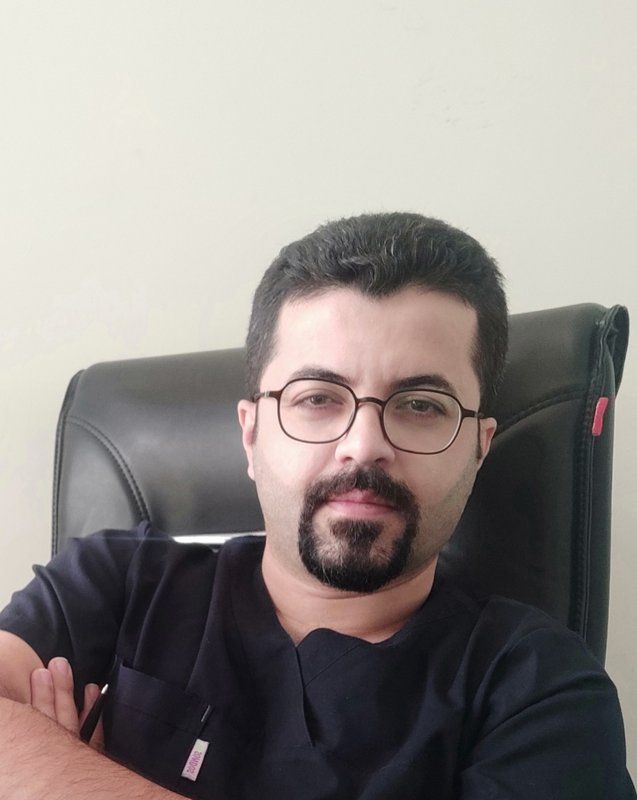 دکتر آرام سلیمی