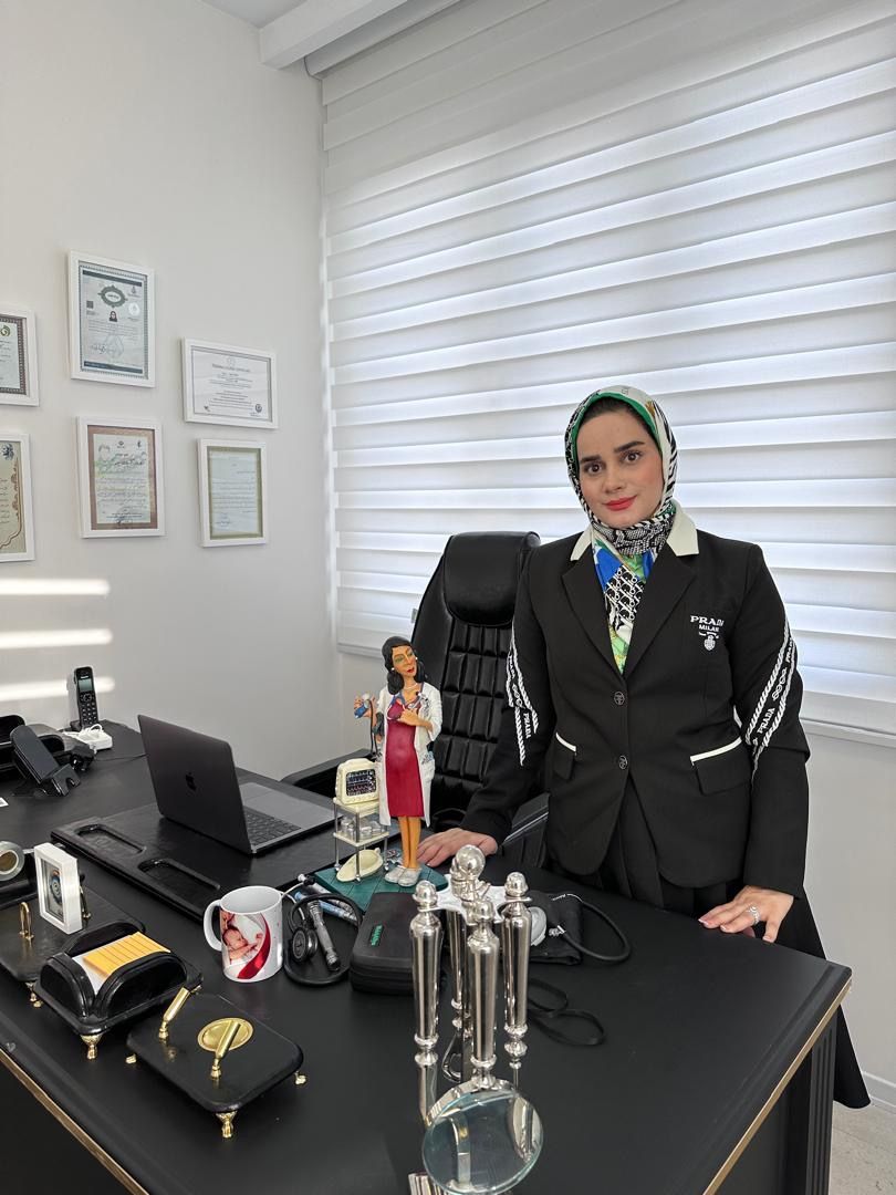 دکتر سیده مائده نبویان