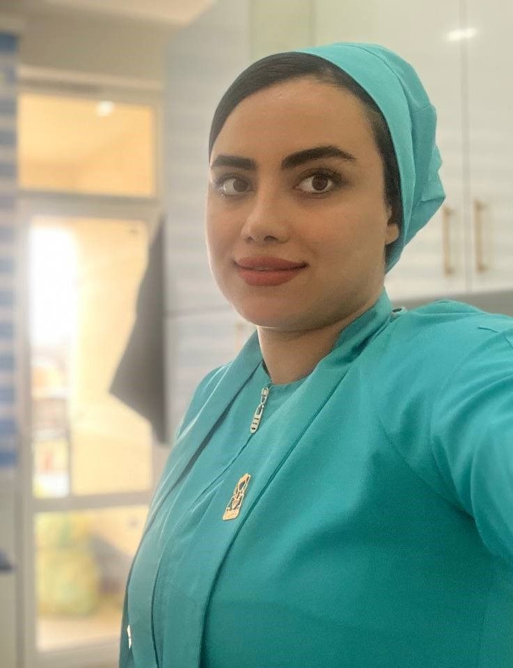 دکتر مهسا رحیمی سیاهکلی جراح دکترای دندانپزشکی