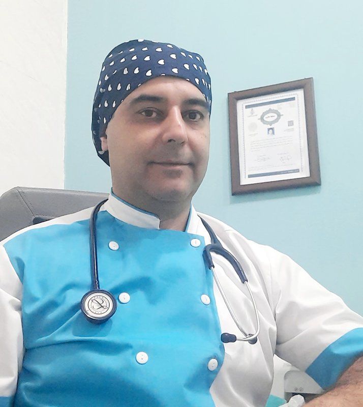 دکتر نیما دانشور