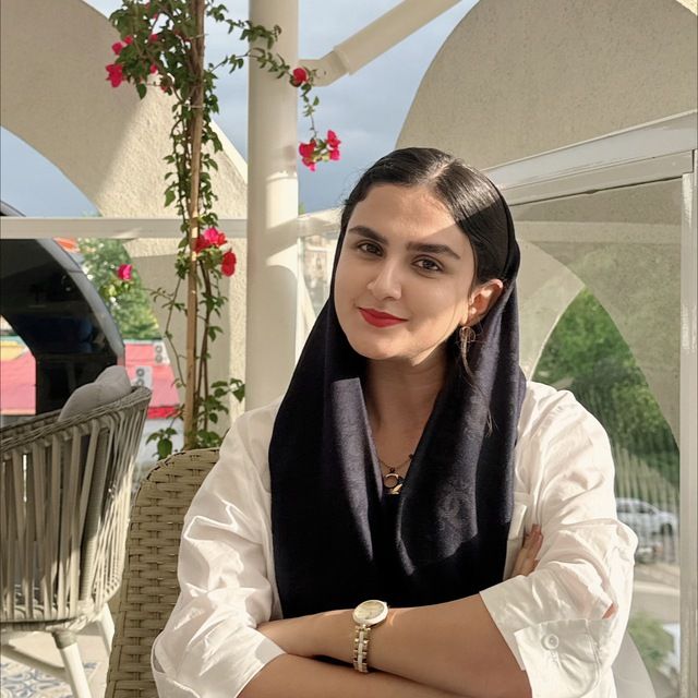 دکتر پریسا حسن جانی