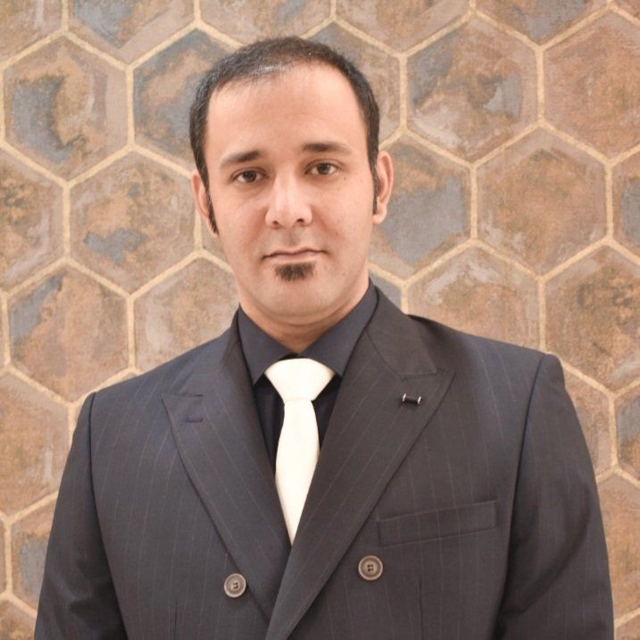 دکتر بهزاد شاهی