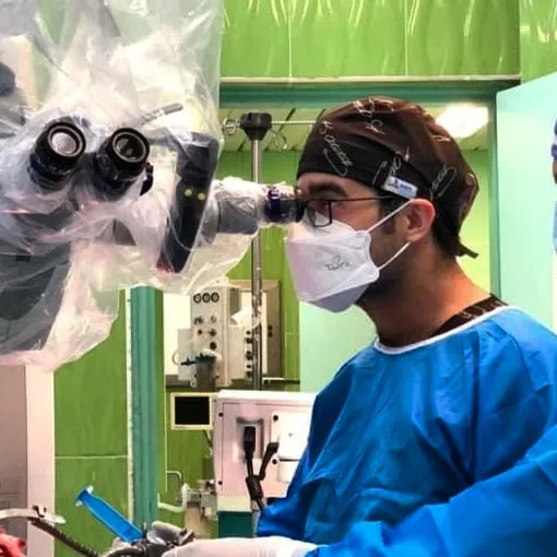 دکتر امین منگوری میاندواب متخصص جراحی مغز و اعصاب و ستون فقرات | دیسک | تومور | خونریزی مغزی | انحراف ستون فقرات, دکترای پزشکی