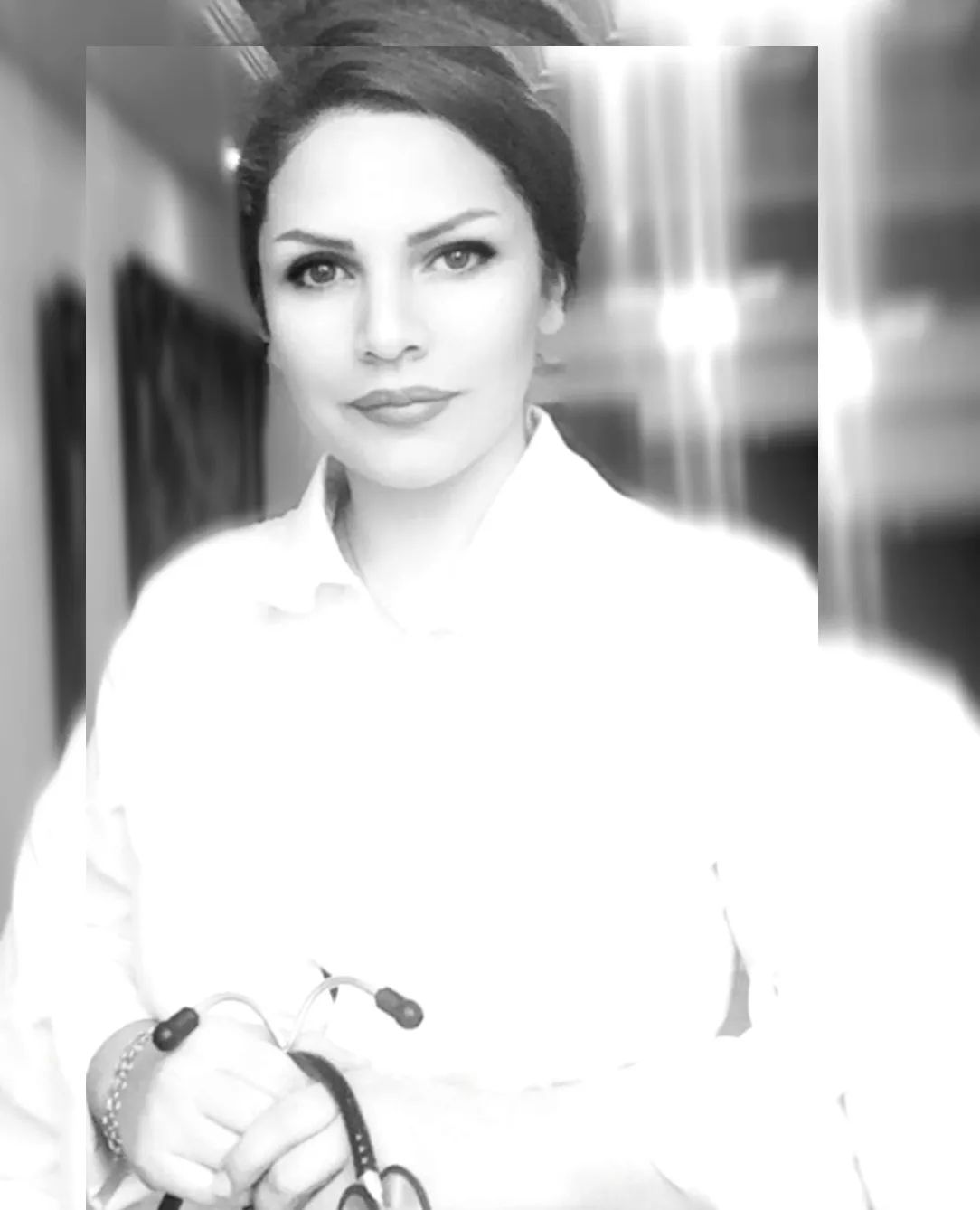 دکتر سامیا اکبری فوق تخصص مغز و اعصاب کودکان و نوجوانان