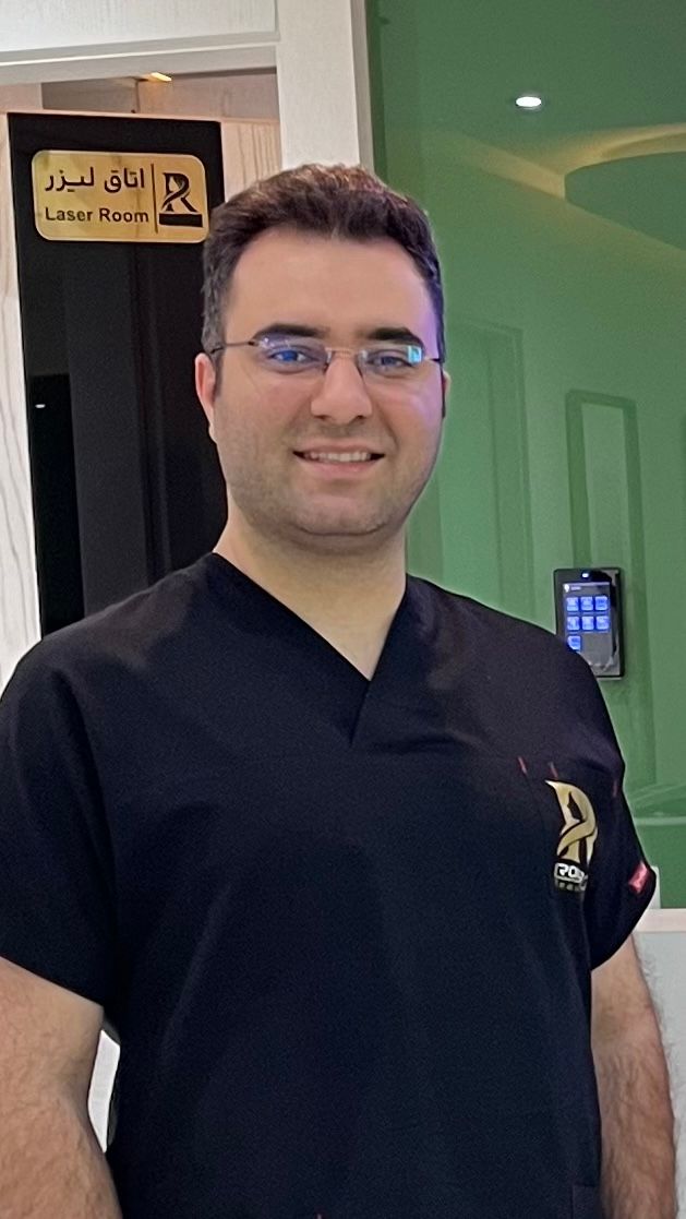 دکتر هومن هاشمی